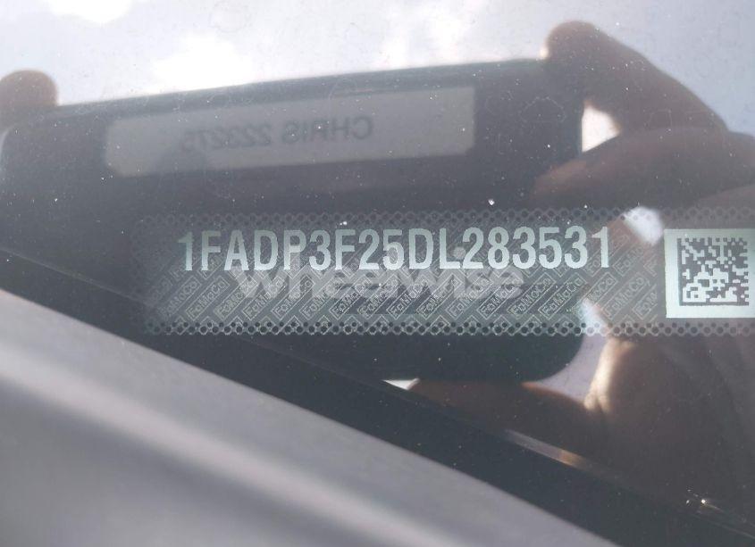 Photo 9 of 2013 Ford Focus SE (VIN 1FADP3F25DL283531)