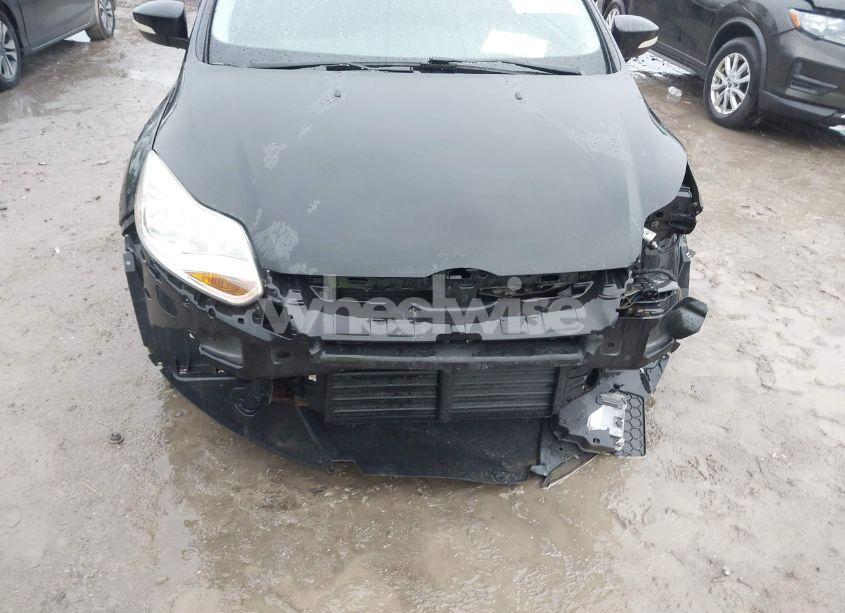 Photo 6 of 2013 Ford Focus SE (VIN 1FADP3F25DL300831)
