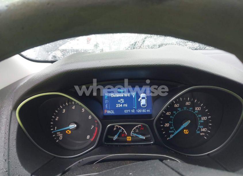 Photo 7 of 2013 Ford Focus SE (VIN 1FADP3F25DL300831)