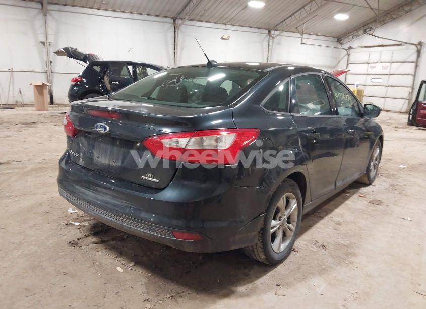 Photo 4 of 2013 Ford Focus SE (VIN 1FADP3F25DL350595)