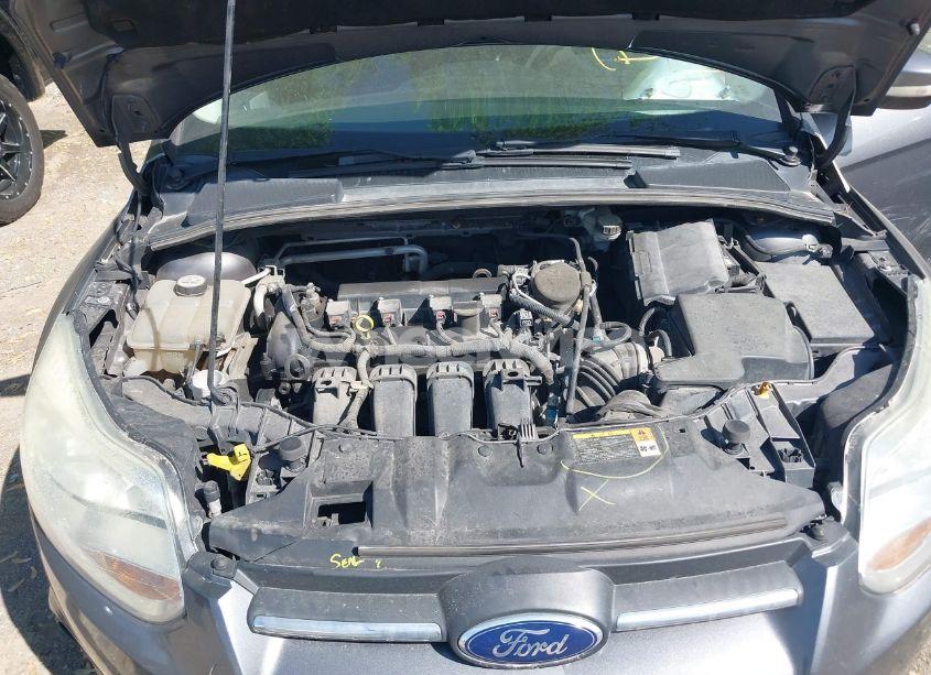 Photo 10 of 2013 Ford Focus SE (VIN 1FADP3F25DL351343)