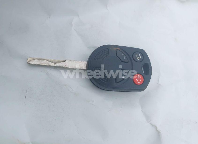 Photo 11 of 2013 Ford Focus SE (VIN 1FADP3F25DL358423)