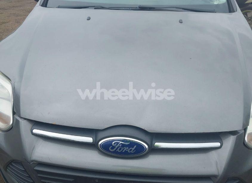 Photo 6 of 2013 Ford Focus SE (VIN 1FADP3F25DL358423)