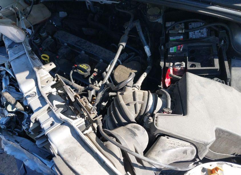 Photo 10 of 2013 Ford Focus SE (VIN 1FADP3F25DL361029)