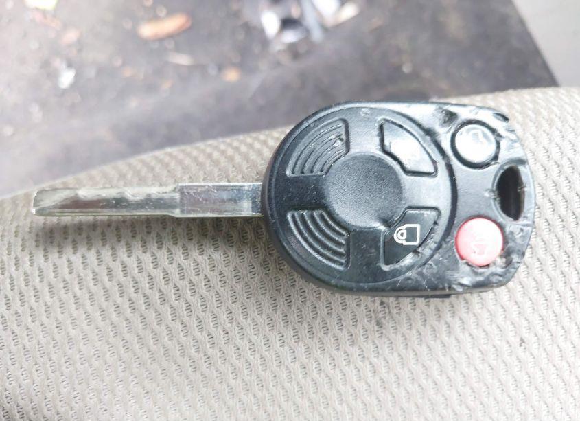 Photo 11 of 2014 Ford Focus SE (VIN 1FADP3F25EL105989)