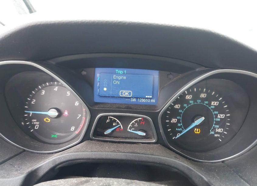 Photo 7 of 2014 Ford Focus SE (VIN 1FADP3F25EL105989)