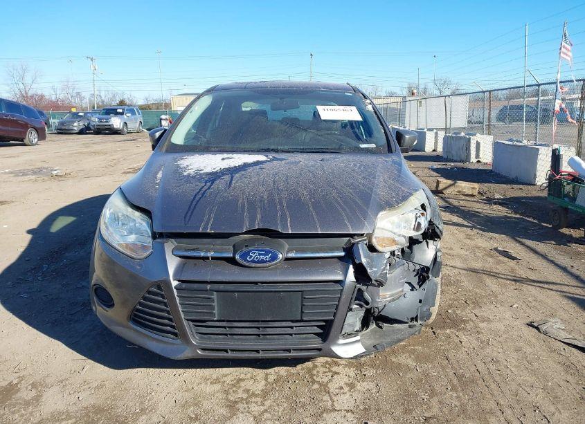Photo 6 of 2014 Ford Focus SE (VIN 1FADP3F25EL129922)
