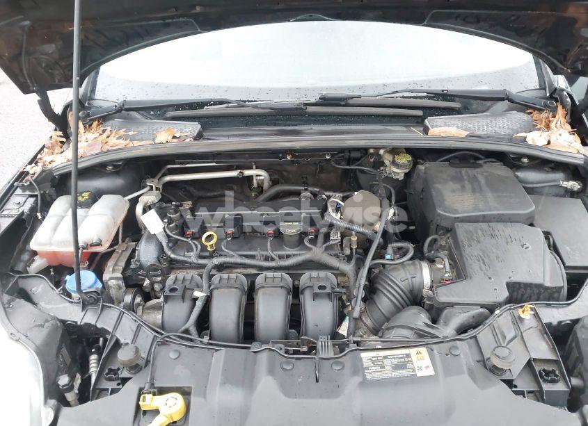 Photo 10 of 2014 Ford Focus SE (VIN 1FADP3F25EL152827)