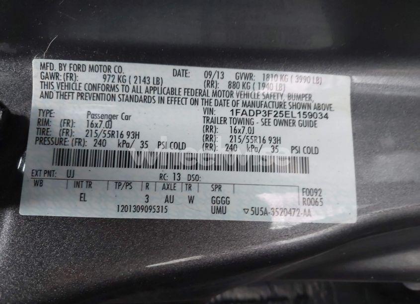 Photo 9 of 2014 Ford Focus SE (VIN 1FADP3F25EL159034)