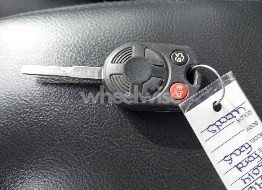 Photo 11 of 2014 Ford Focus SE (VIN 1FADP3F25EL166615)