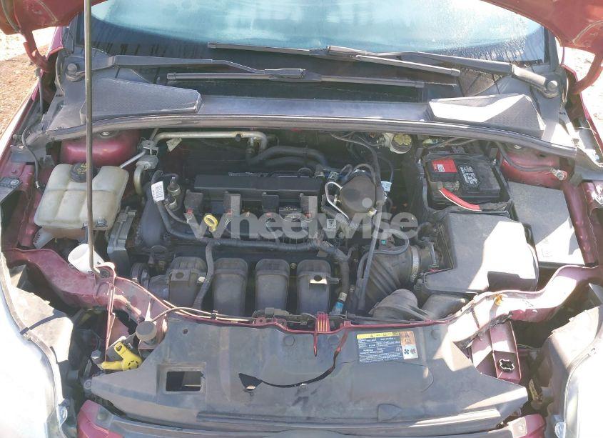 Photo 10 of 2014 Ford Focus SE (VIN 1FADP3F25EL231270)