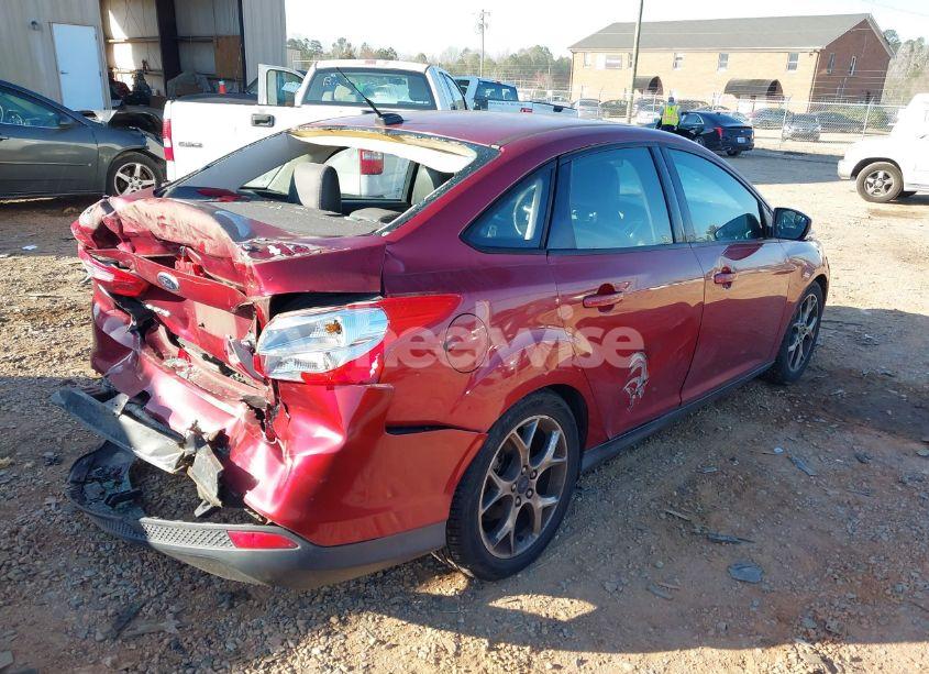 Photo 4 of 2014 Ford Focus SE (VIN 1FADP3F25EL231270)