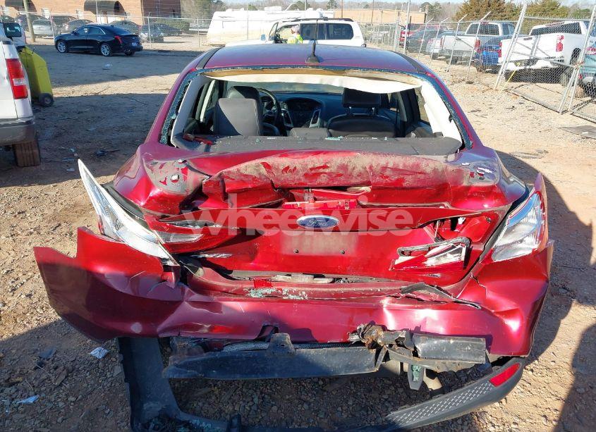 Photo 6 of 2014 Ford Focus SE (VIN 1FADP3F25EL231270)