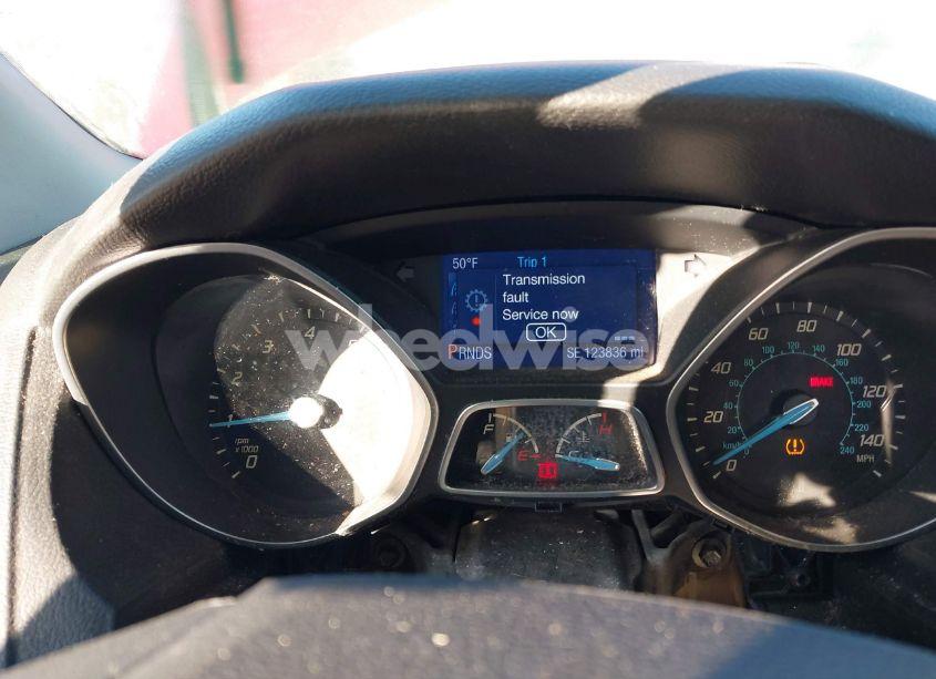 Photo 7 of 2014 Ford Focus SE (VIN 1FADP3F25EL231270)