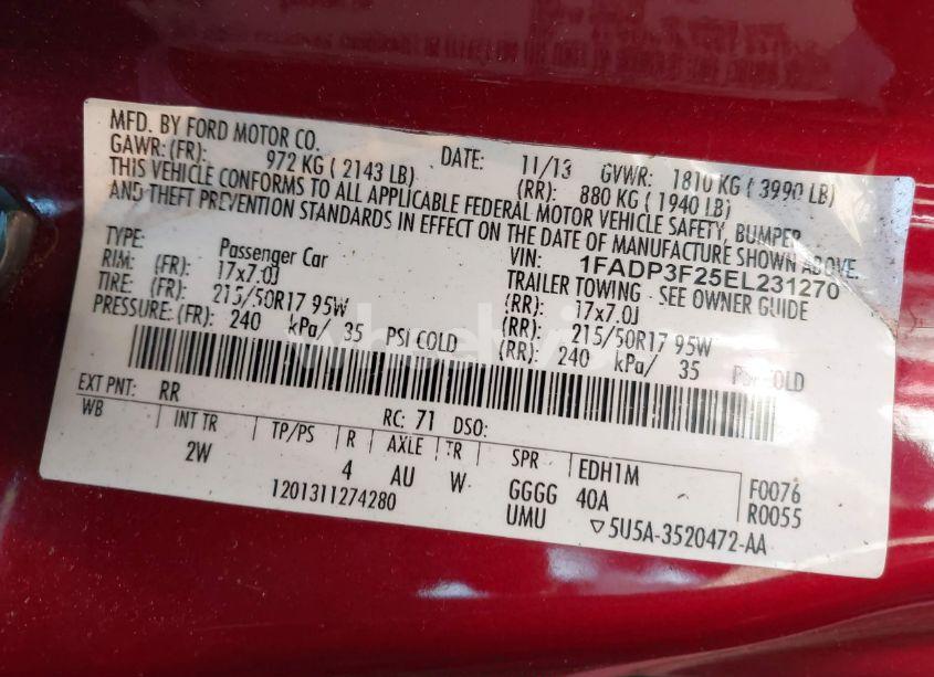 Photo 9 of 2014 Ford Focus SE (VIN 1FADP3F25EL231270)