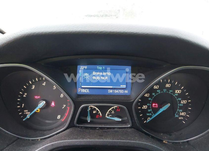 Photo 7 of 2014 Ford Focus SE (VIN 1FADP3F25EL277813)