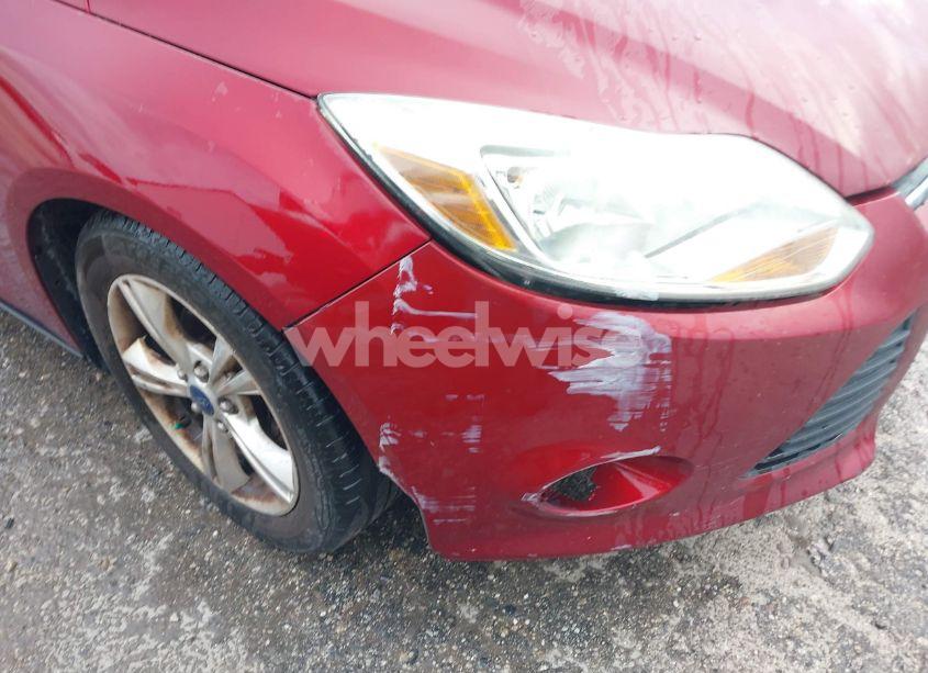 Photo 12 of 2014 Ford Focus SE (VIN 1FADP3F25EL284020)