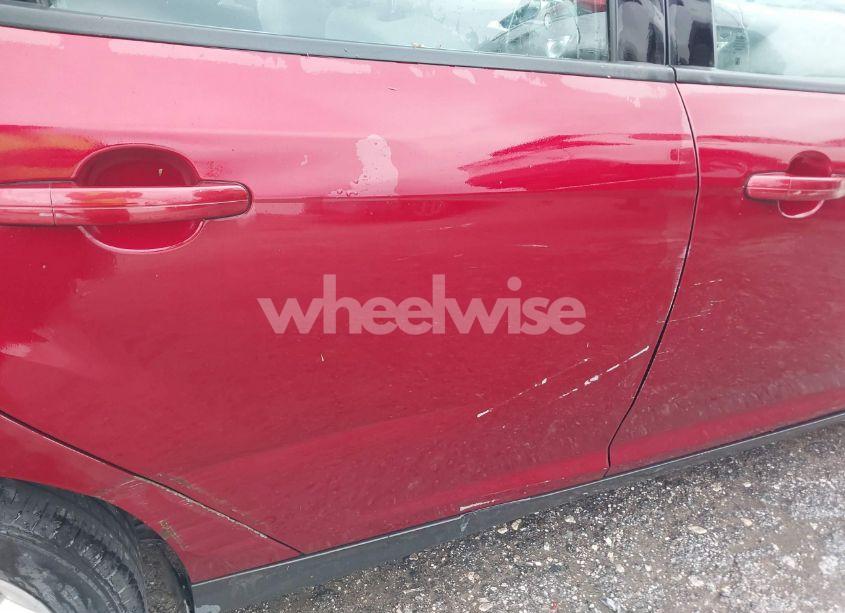 Photo 6 of 2014 Ford Focus SE (VIN 1FADP3F25EL284020)