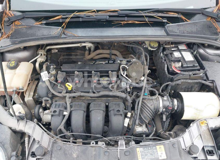 Photo 10 of 2014 Ford Focus SE (VIN 1FADP3F25EL287712)