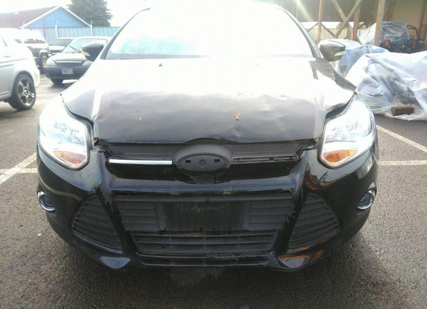 Photo 6 of 2014 Ford Focus SE (VIN 1FADP3F25EL294918)