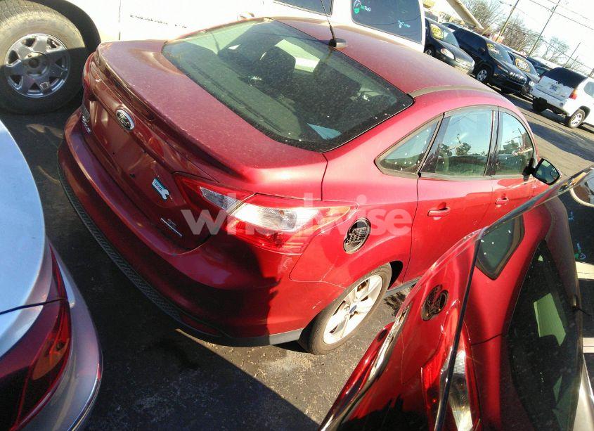 Photo 4 of 2014 Ford Focus SE (VIN 1FADP3F25EL298645)