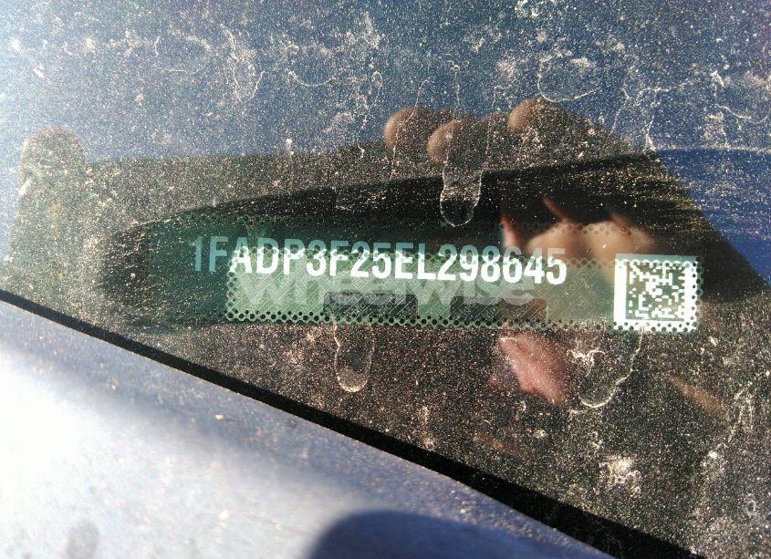 Photo 9 of 2014 Ford Focus SE (VIN 1FADP3F25EL298645)