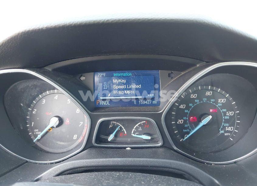 Photo 7 of 2014 Ford Focus SE (VIN 1FADP3F25EL304461)