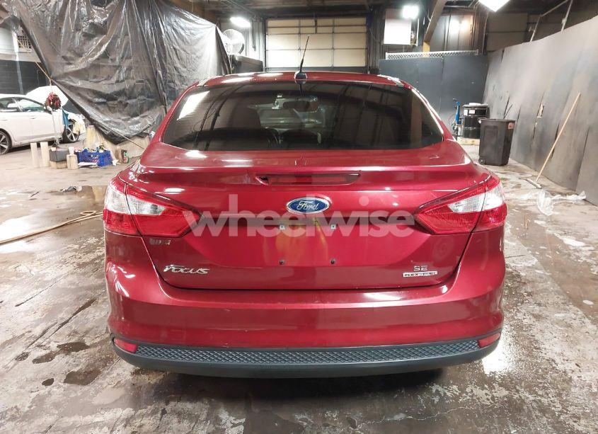 Photo 17 of 2014 Ford Focus SE (VIN 1FADP3F25EL320630)