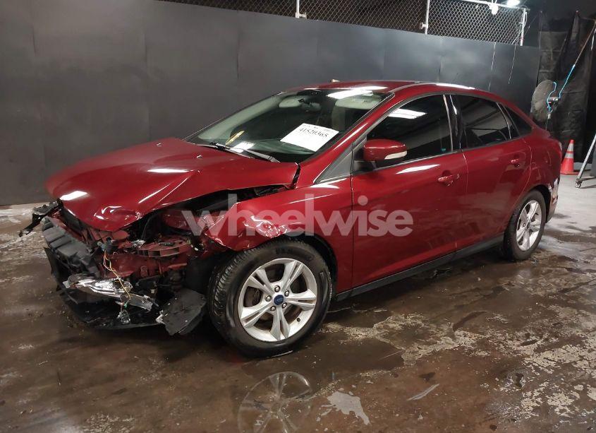 Photo 2 of 2014 Ford Focus SE (VIN 1FADP3F25EL320630)