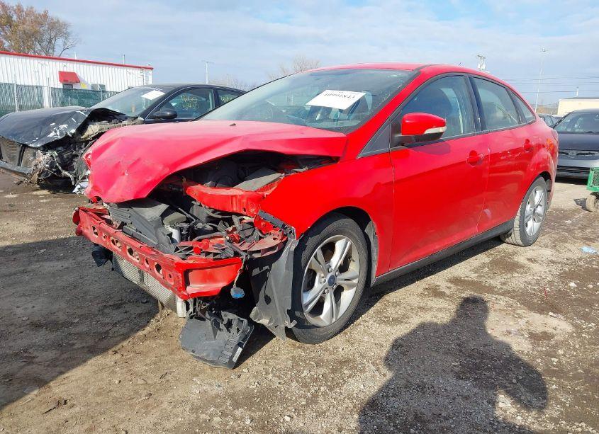 Photo 2 of 2014 Ford Focus SE (VIN 1FADP3F25EL322703)