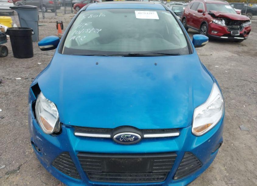 Photo 12 of 2014 Ford Focus SE (VIN 1FADP3F25EL323043)
