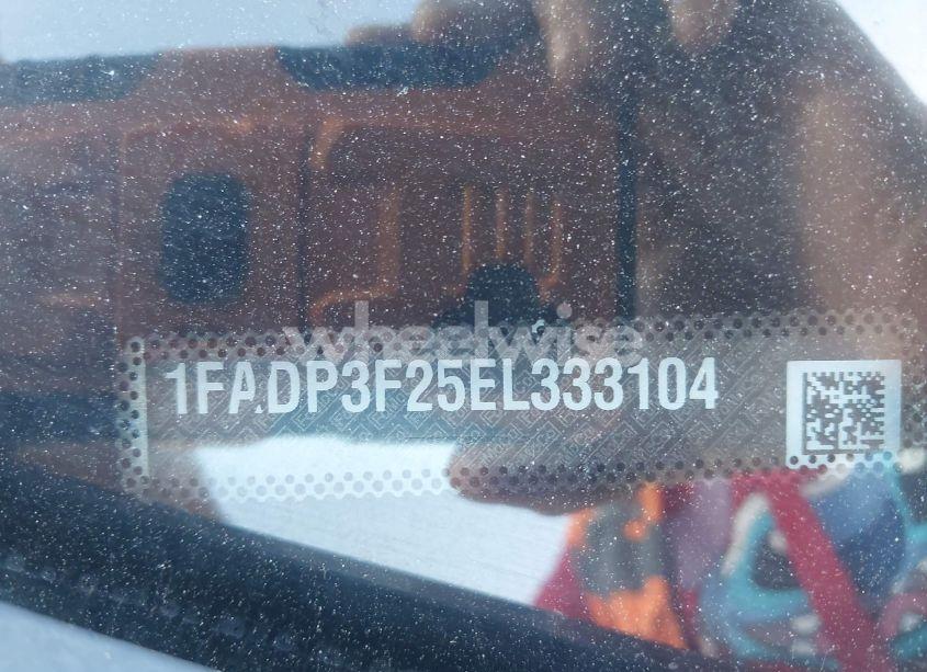 Photo 9 of 2014 Ford Focus SE (VIN 1FADP3F25EL333104)