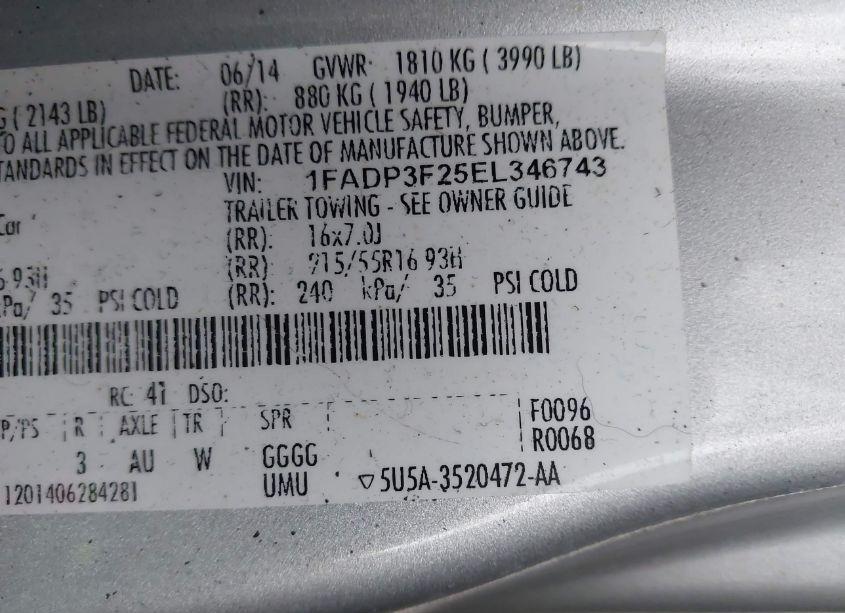 Photo 9 of 2014 Ford Focus SE (VIN 1FADP3F25EL346743)