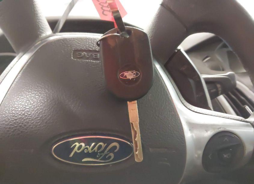 Photo 11 of 2014 Ford Focus SE (VIN 1FADP3F25EL360805)