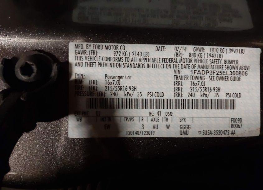 Photo 9 of 2014 Ford Focus SE (VIN 1FADP3F25EL360805)