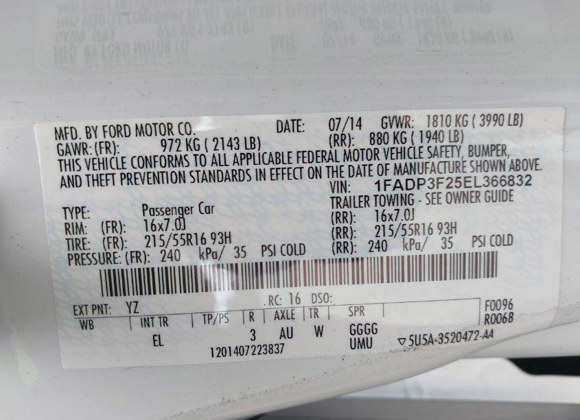 Photo 9 of 2014 Ford Focus SE (VIN 1FADP3F25EL366832)