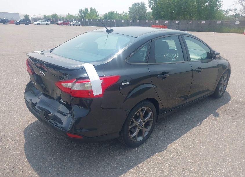 Photo 4 of 2014 Ford Focus SE (VIN 1FADP3F25EL389270)