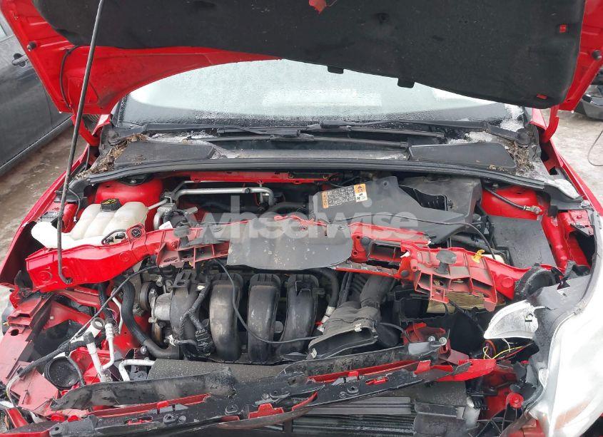 Photo 10 of 2014 Ford Focus SE (VIN 1FADP3F25EL389561)