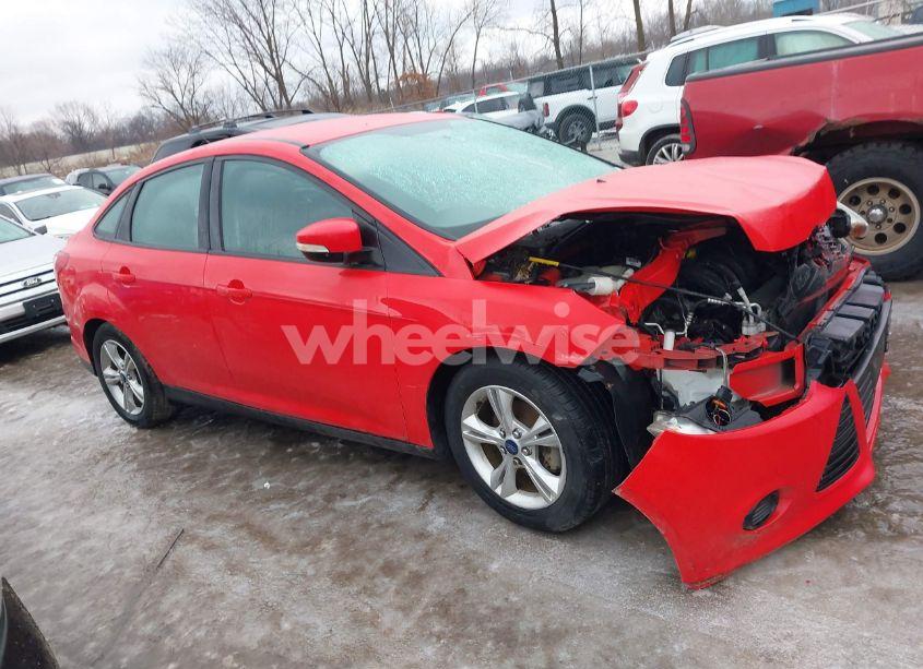 Photo 13 of 2014 Ford Focus SE (VIN 1FADP3F25EL389561)
