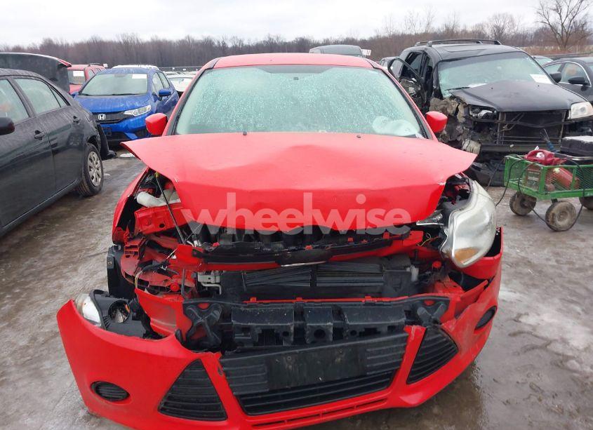 Photo 6 of 2014 Ford Focus SE (VIN 1FADP3F25EL389561)