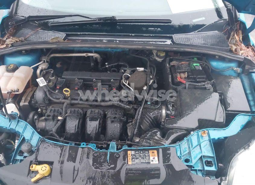 Photo 10 of 2014 Ford Focus SE (VIN 1FADP3F25EL403426)