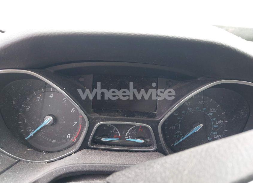 Photo 16 of 2014 Ford Focus SE (VIN 1FADP3F25EL405239)