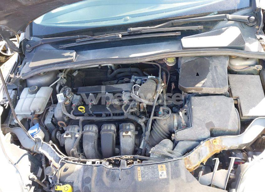 Photo 10 of 2014 Ford Focus SE (VIN 1FADP3F25EL435129)