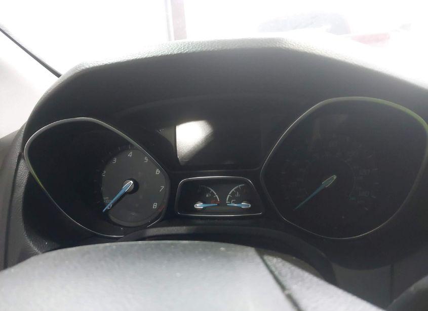 Photo 15 of 2014 Ford Focus SE (VIN 1FADP3F25EL437334)
