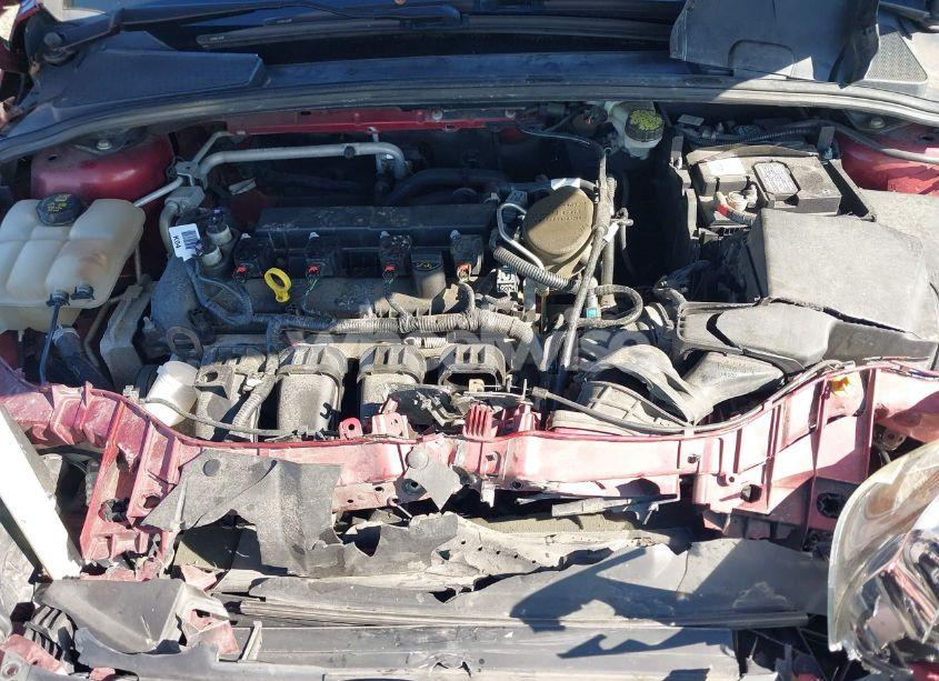 Photo 10 of 2014 Ford Focus SE (VIN 1FADP3F25EL440914)