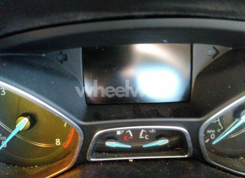 Photo 7 of 2015 Ford Focus SE (VIN 1FADP3F25FL200845)