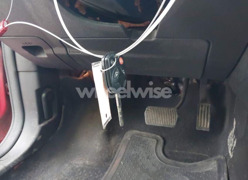 Photo 11 of 2015 Ford Focus SE (VIN 1FADP3F25FL205673)