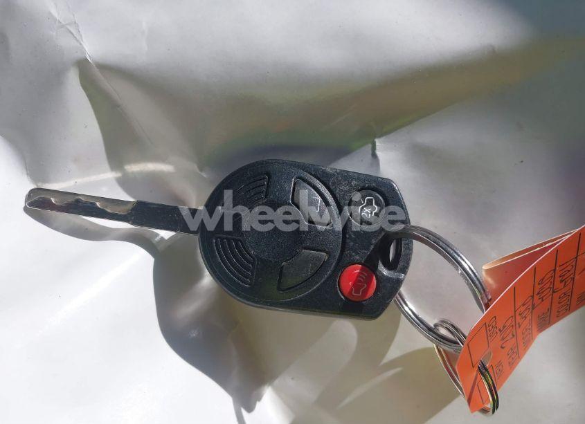 Photo 11 of 2015 Ford Focus SE (VIN 1FADP3F25FL208394)