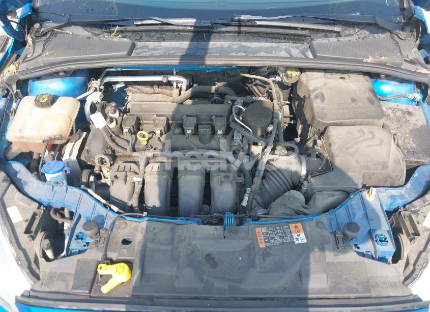 Photo 10 of 2015 Ford Focus SE (VIN 1FADP3F25FL230220)