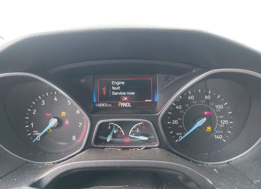 Photo 7 of 2015 Ford Focus SE (VIN 1FADP3F25FL262651)